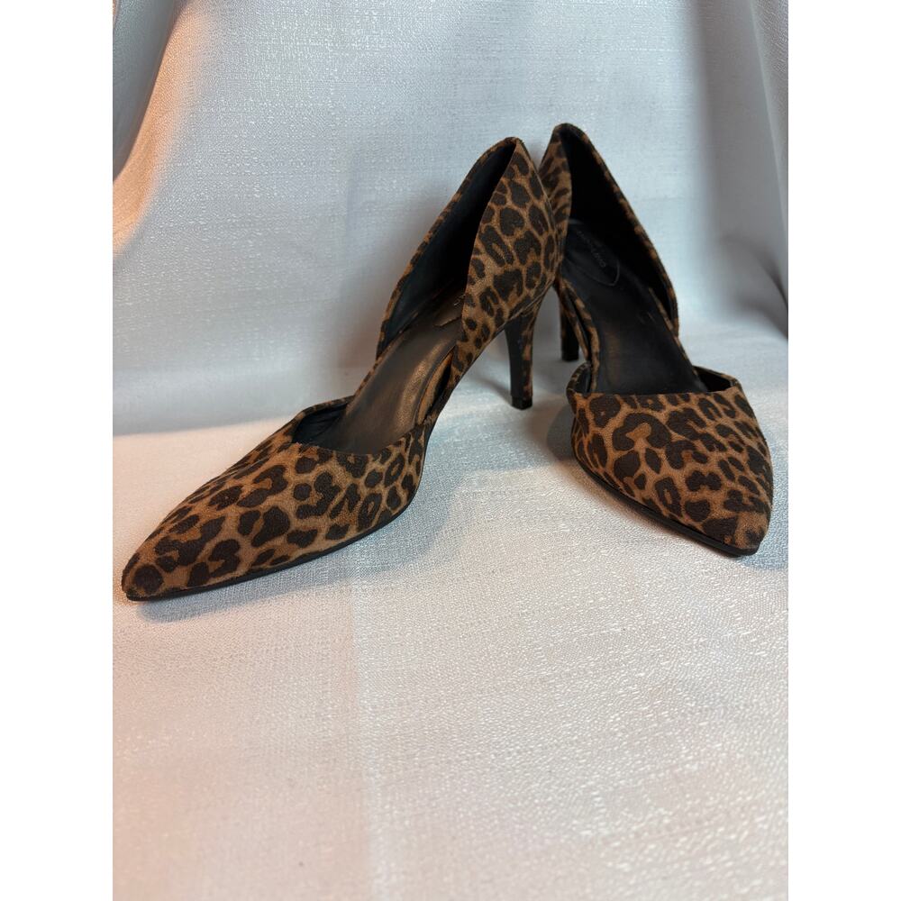 Leopard Print Pumps by Bandolino Womens size 81/2 d'Orsay Pointed Toe Heels - Picture 8 of 10